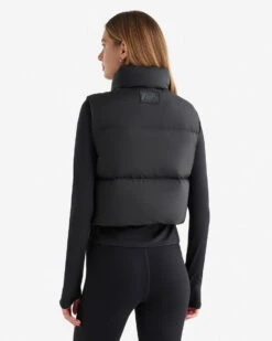 Roots Down Puffer Crop Vest -Roots Shop 38140247 001 d