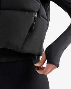 Roots Down Puffer Crop Vest -Roots Shop 38140247 001 g