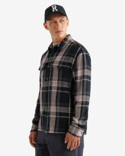 Cypress Twill Relaxed Shirt -Roots Shop 39060156 001 c