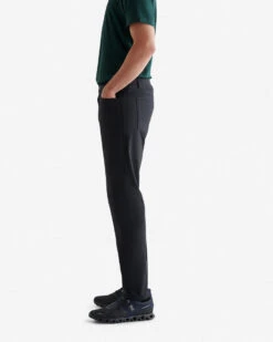 Park Tech 5 Pocket Pant 32 Inch Inseam 11 Park Tech 5 Pocket Pant 32 Inch Inseam -Roots Shop 39110085 001 c