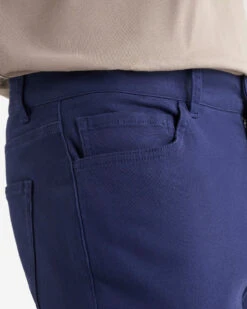 Park Stretch 5 Pocket Pant 32 Inch Inseam -Roots Shop 39110104 99A e