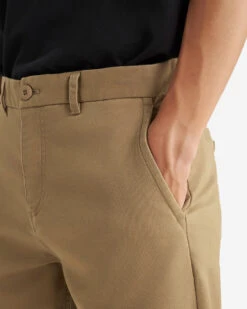 Park Stretch Chino 32 Inch Inseam -Roots Shop 39110105 N26 e