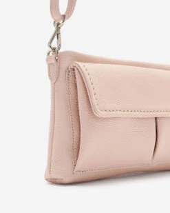 Small Villaggio Bag Cervino 11 Small Villaggio Bag Cervino -Roots Shop 56010864 AL1 d